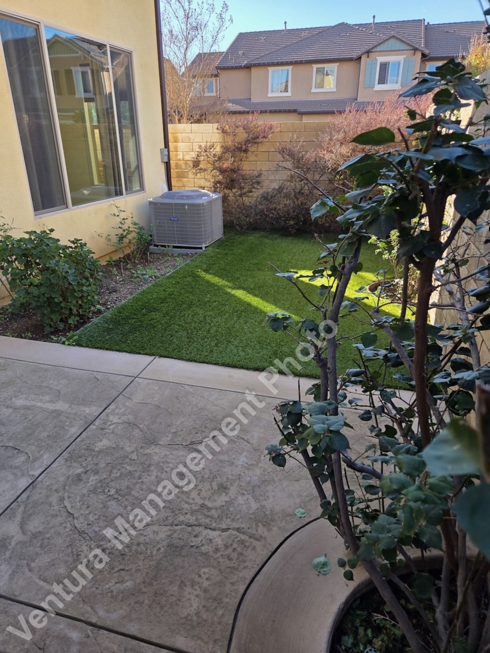 Building Photo - 13347 Stonebridge Ct