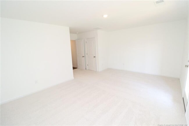 Building Photo - 3128 Gypsum Dr