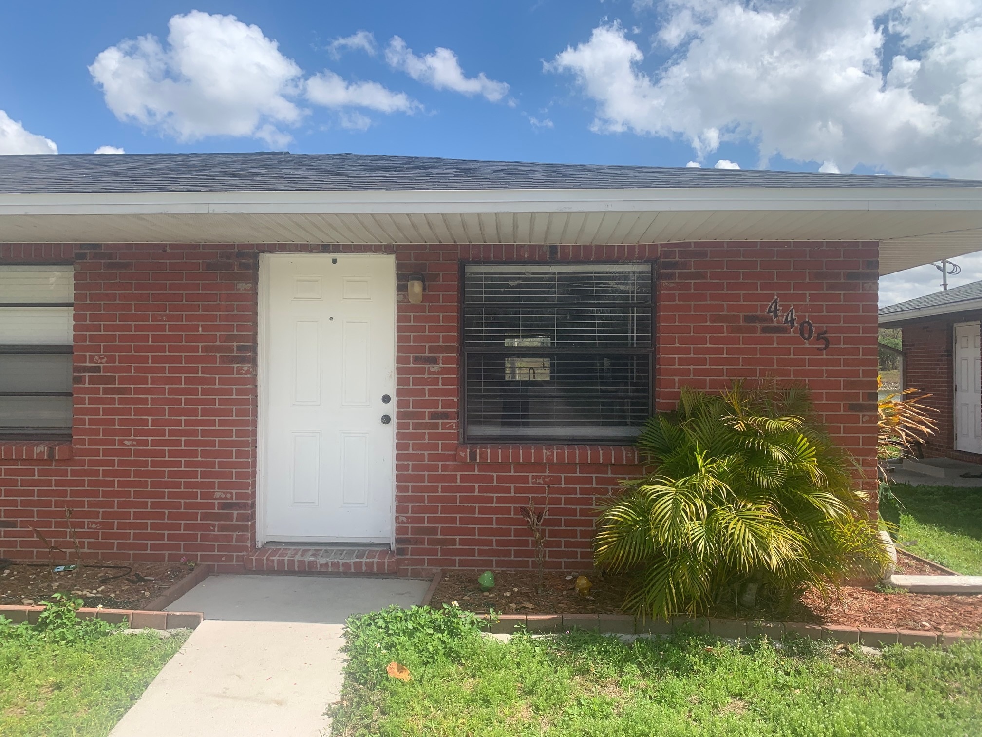 Building Photo - 4405 Garden Ln