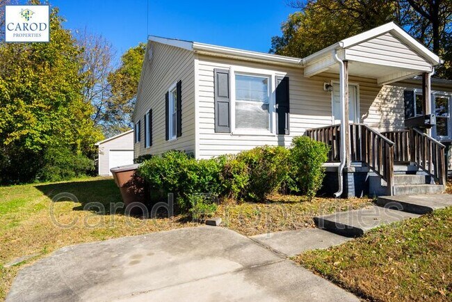 Building Photo - 847 Broad Ave