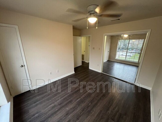 Building Photo - 5268 S Brightside View Dr