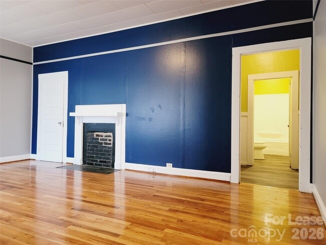 Building Photo - 105 N Liberty St