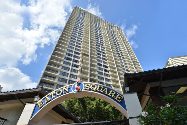 Building Photo - Remodeled One Bedroom One Bath at Villa on...