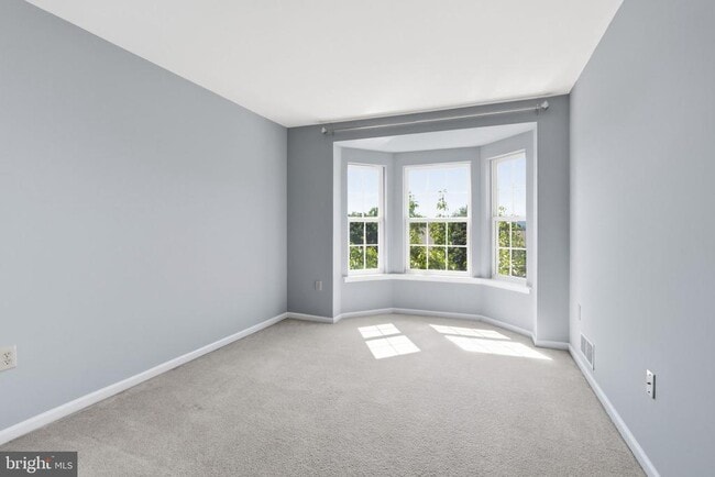 Building Photo - 1046 Balley Dr