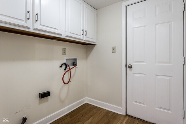 Building Photo - 795 Grace Dr