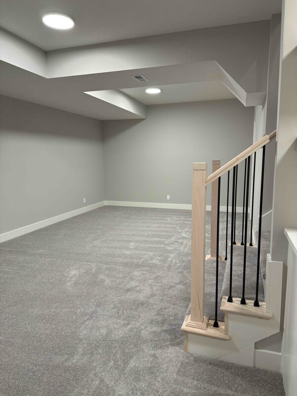 Building Photo - 16220 Fontana St