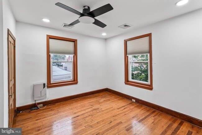 Building Photo - 801 N 26th St