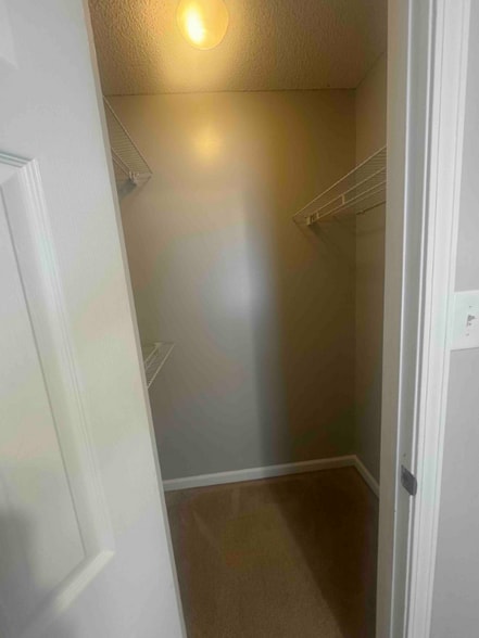 Building Photo - 210 Chadwyck Cir