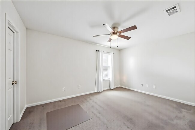 Building Photo - 5514 Downie Draw Ranch Trail