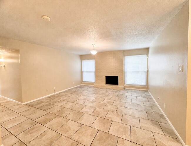 Building Photo - Single-level living on ground floor  |  Fresh paint (July 2026)  |  2 carports  |  Community Pool...