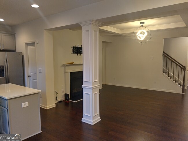 Building Photo - 4425 Newfangle Rd