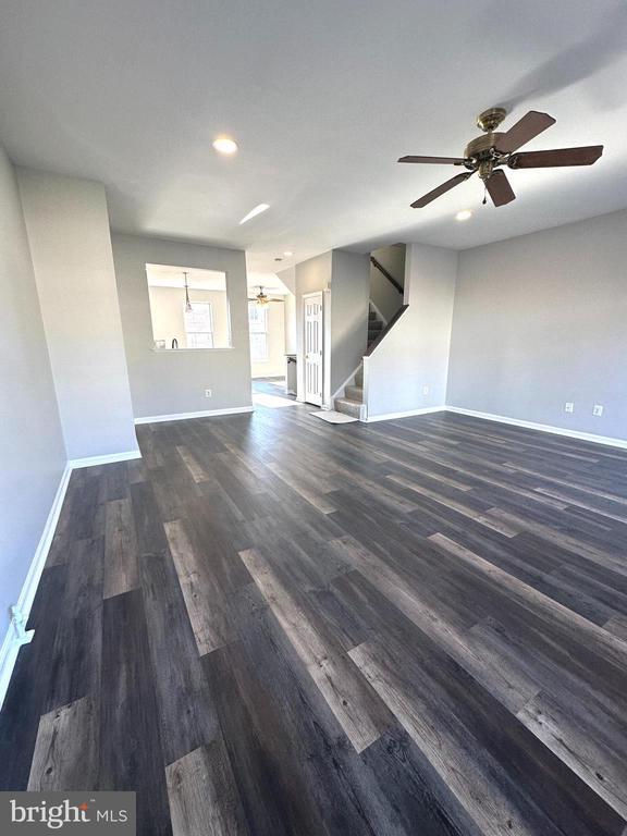 Building Photo - 45514 Cambers Trail Terrace