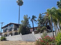 Building Photo - 29493 Longhorn Dr
