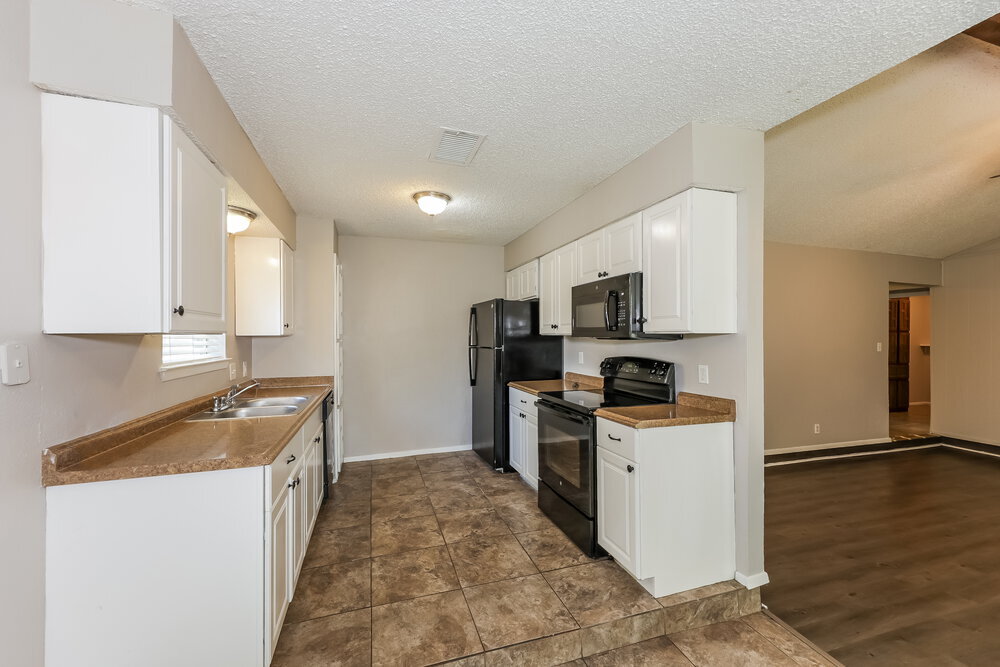 Building Photo - 7517 Marlinda Cir