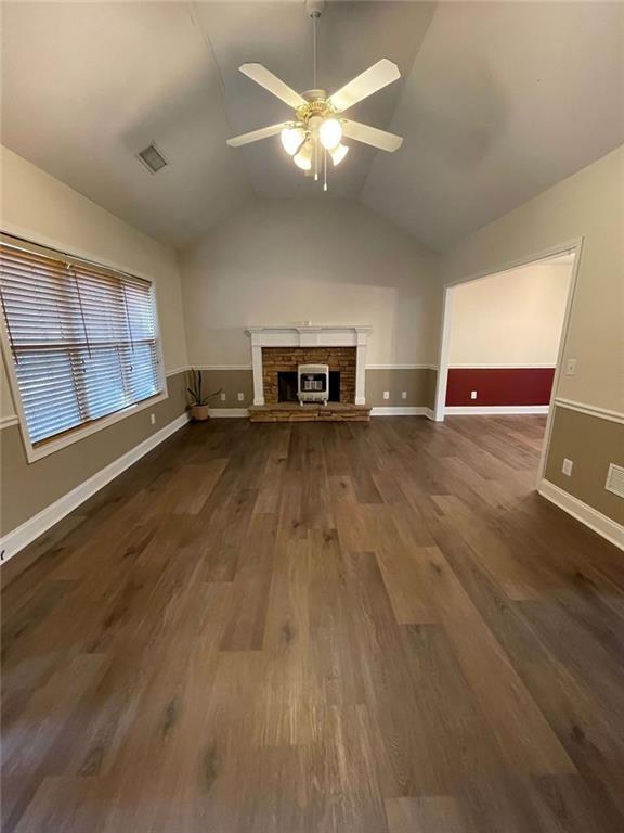 Building Photo - 166 Cove Hill