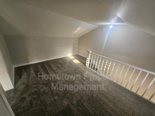 Primary Photo - 178 Church St