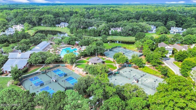 Building Photo - 110 Great Heron Way