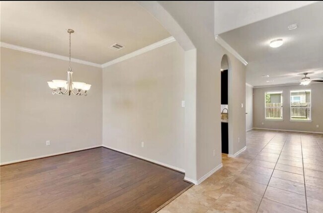 Building Photo - 4/3.5 in Teravista - Great home, Community...