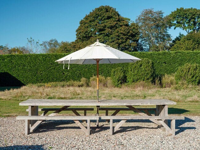 Building Photo - 29500 Main Rd