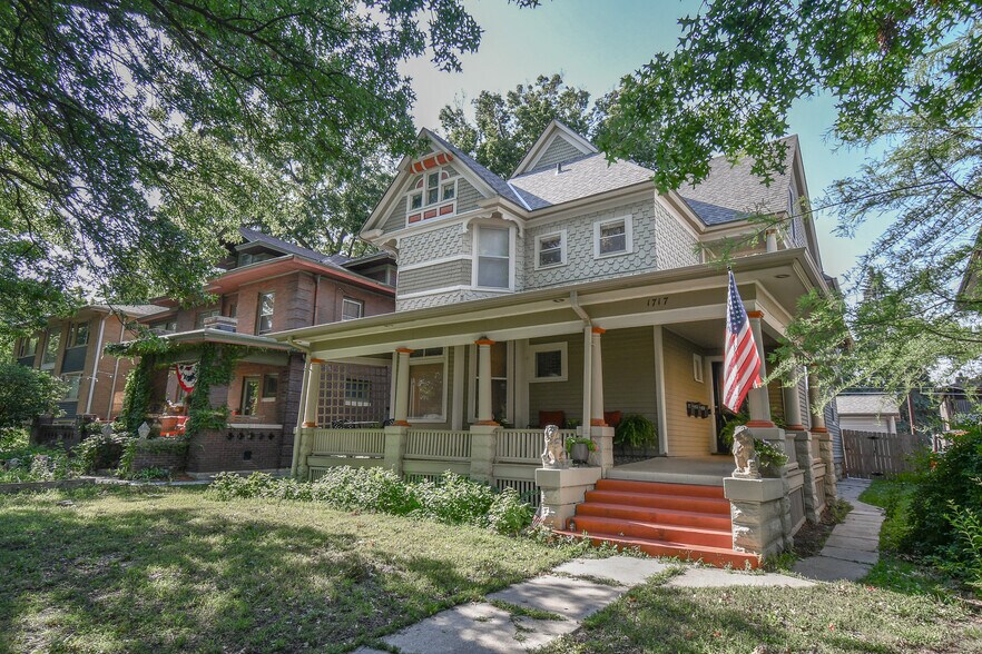 Building Photo - 1717 D St