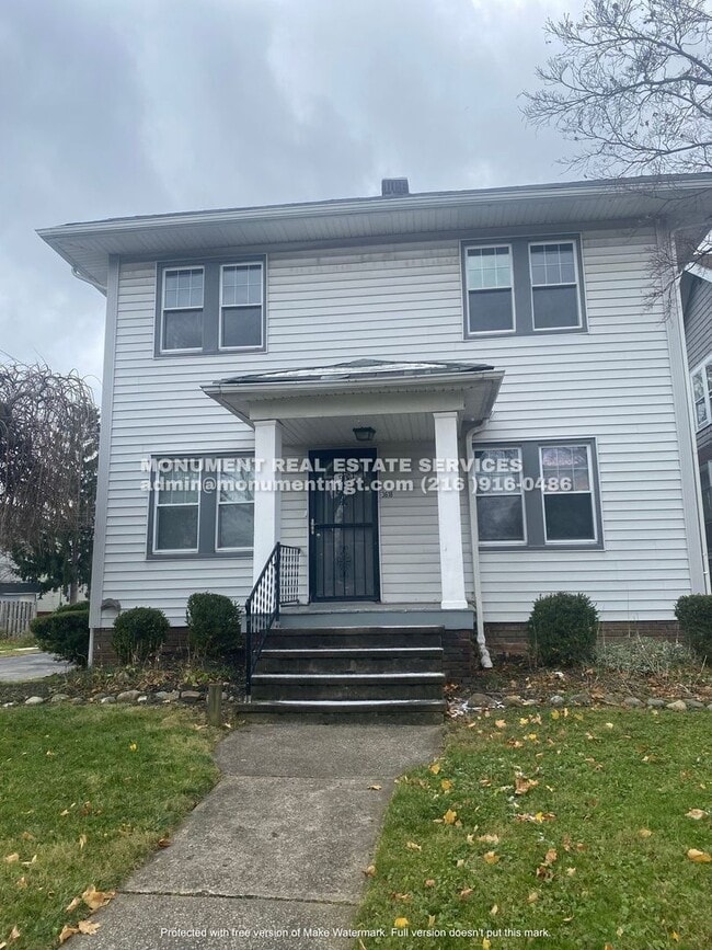 Primary Photo - 3618 Menlo Road