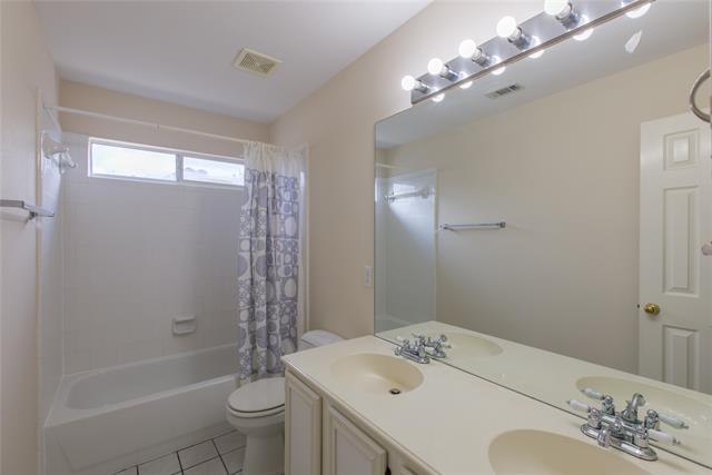 Building Photo - 3016 Pataula Ln