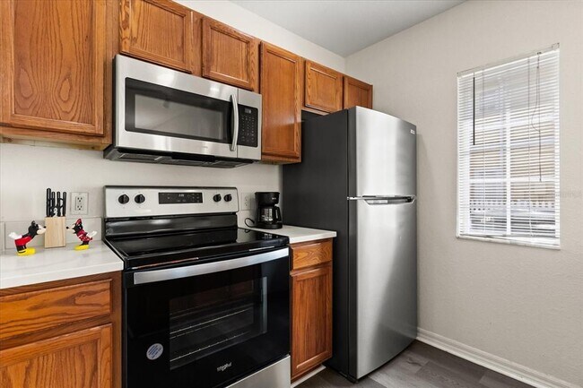 Building Photo - 2624 Lodi Cir