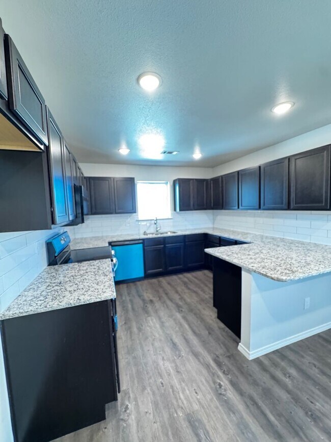 Building Photo - New construction!!! Beacon Pointe 3/2/2