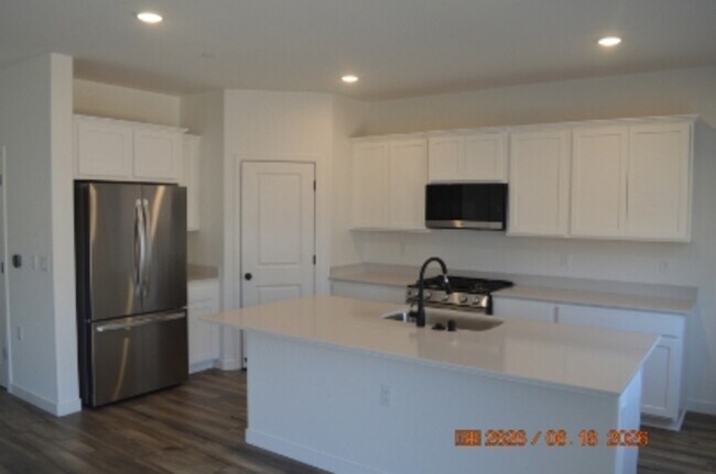 Building Photo - 4139 Scarlet Ct