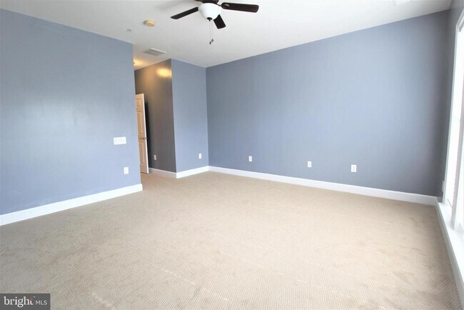 Building Photo - 2382 Brookmoor Ln