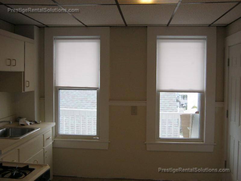 Building Photo - 15 Oakes St