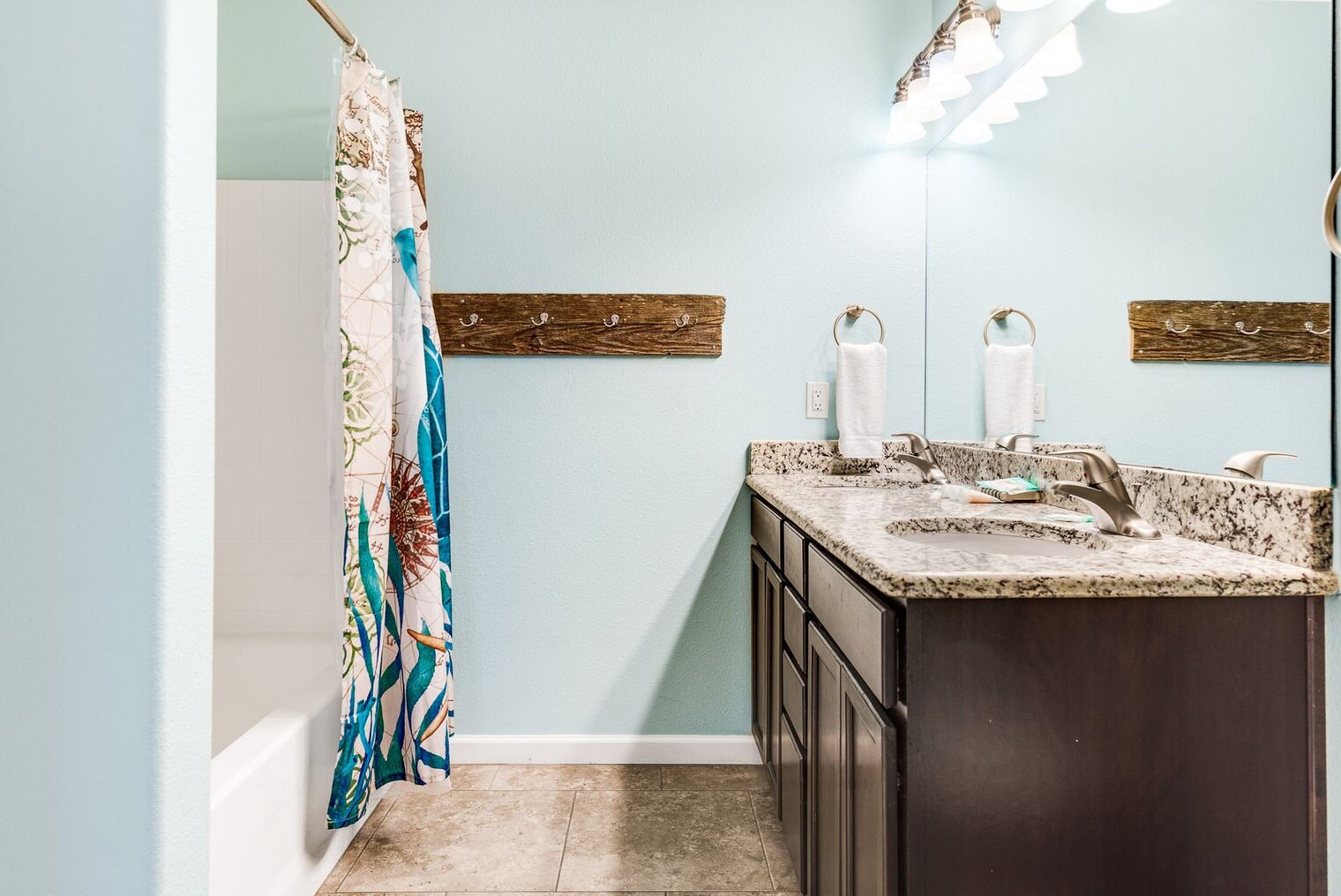 Building Photo - 618 Island Retreat Ct