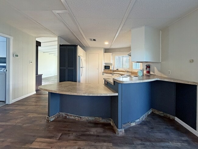 Building Photo - 85679 Hampstead Ln