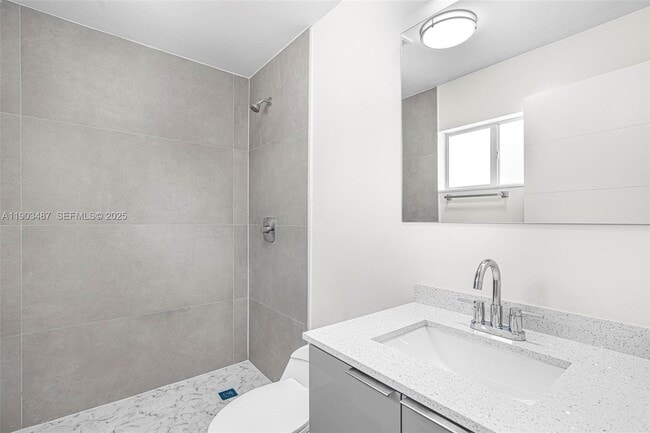 Building Photo - 933 NW 50th St