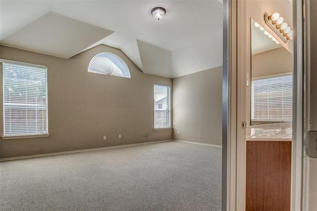 Building Photo - 5620 Sky Ridge Dr