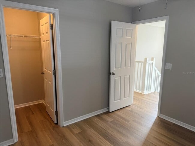 Building Photo - 13102 Honey Locust Dr