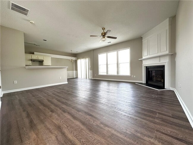 Building Photo - 3613 Gainesway Trace