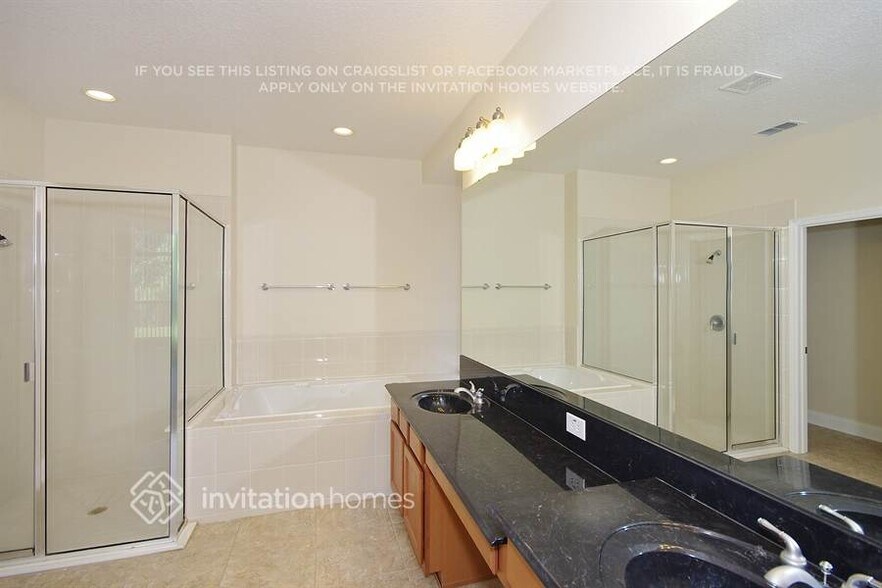 Building Photo - 2129 Wild Tamarind Blvd