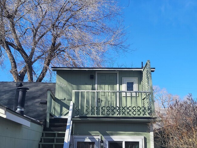 Building Photo - HAR0204-208-205 1/2>**