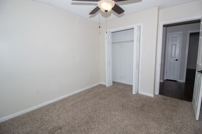 Building Photo - 103 Hickory Valley Rd