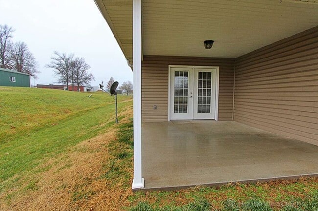 Building Photo - 2245/2247 Winesap