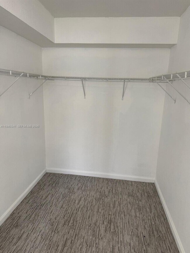 Building Photo - 15460 SW 284th St