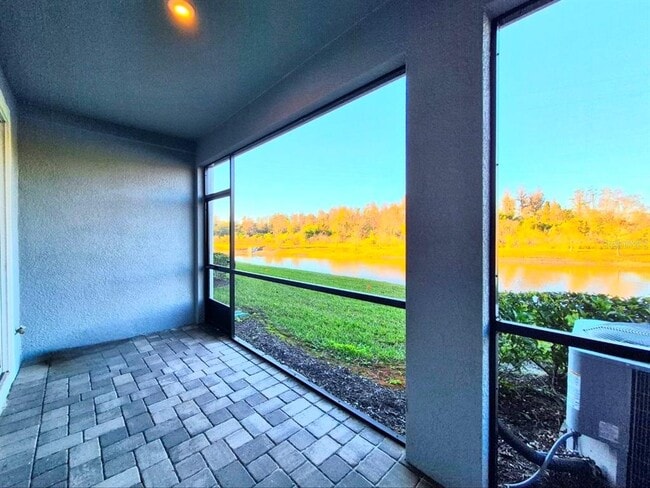 Building Photo - 8319 Wildflower Glen Ave