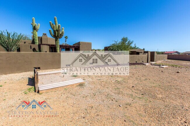 Building Photo - 39614 N 7th St