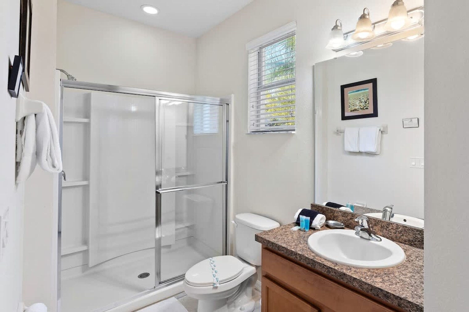 Building Photo - 481 Las Fuentes Dr
