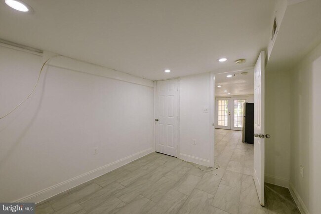 Building Photo - 514 Missouri Ave NW