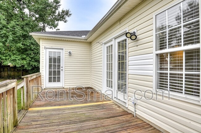 Building Photo - 4705 E Creek Mill Ct