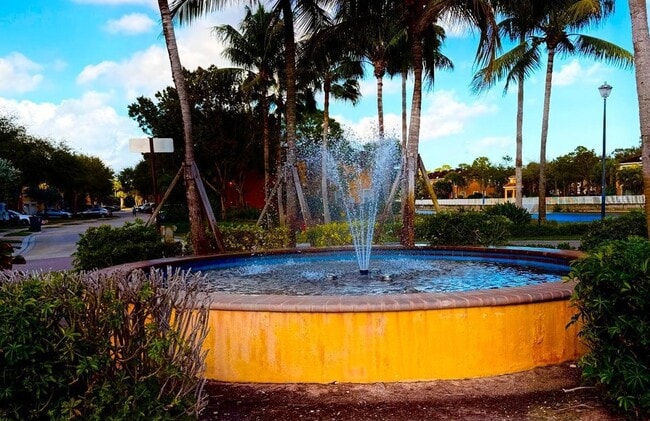 Building Photo - 779 Pipers Cay Dr