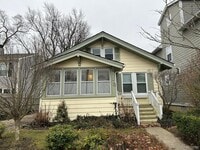 Building Photo - 1424 Smith Ave