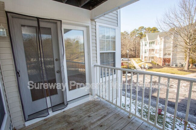 Building Photo - 67 Eldon Way